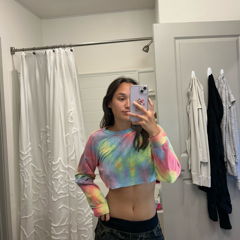 Cropped tie dye top